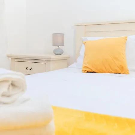 Felix House 1 Апартаменты *